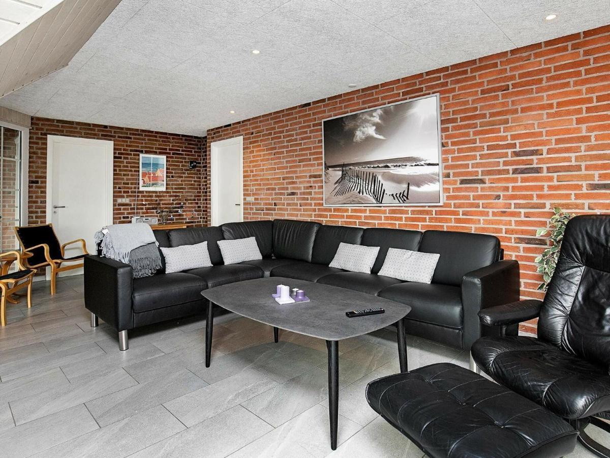12 Person Holiday Home In Ringk Bing Ringkøbing Dış mekan fotoğraf