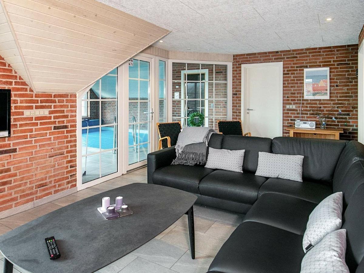 12 Person Holiday Home In Ringk Bing Ringkøbing Dış mekan fotoğraf