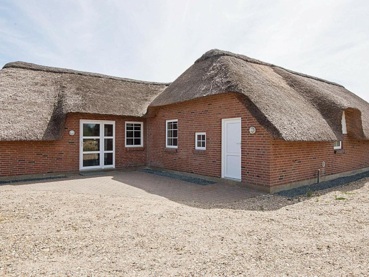 12 Person Holiday Home In Ringk Bing Ringkøbing Dış mekan fotoğraf